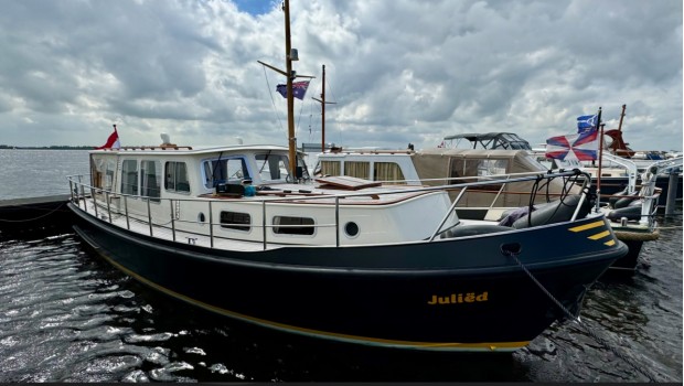 Stahlschiff Yacht Boot Schiff Gillissen Stevenvlet 11,88 OK Pavillon