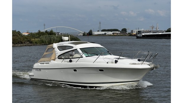 Motorboot Boot Schiff Yacht GFK Gleiter Jeanneau Prestige 34S HT